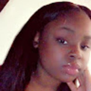 Meet your Posher, Janyla